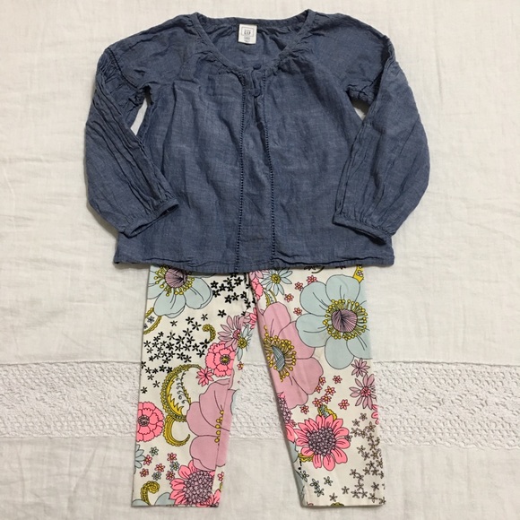 GAP Other - Baby GAP - Blouse & Pants 2 Piece Set